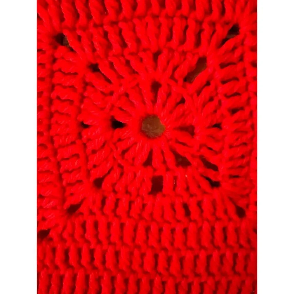 Handmade Crochet 3D Red Roses Floral Decor Pillow Christmas Holiday Vintage